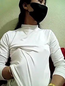 Snapshot of YunLem chatting on February 28, 1:14 pm YunLem online show from February 28, 1:14 pm