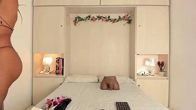 KendallRosse1 online show from February 24, 12:36 pm