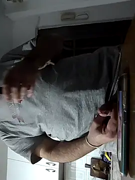 Snapshot of Maryo0001 chatting on November 19, 8:09 pm Maryo0001 online show from November 19, 8:09 pm