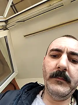 Snapshot of Maryo0001 chatting on November 21, 11:31 am Maryo0001 online show from November 21, 11:31 am