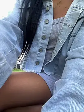 Snapshot of NAUGHTY_LITTLE_18 chatting on October 6, 9:12 pm NAUGHTY LITTLE 18 online show from October 6, 9:12 pm