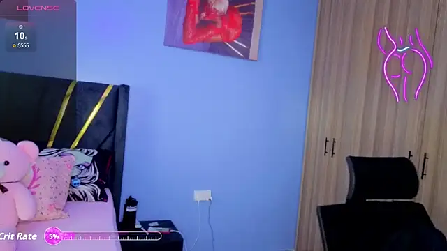 Cherriikenzie online show from May 25, 7:36 am