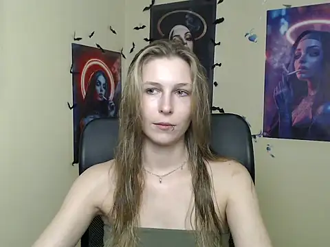 StrangerGi online show from June 11, 7:56 pm