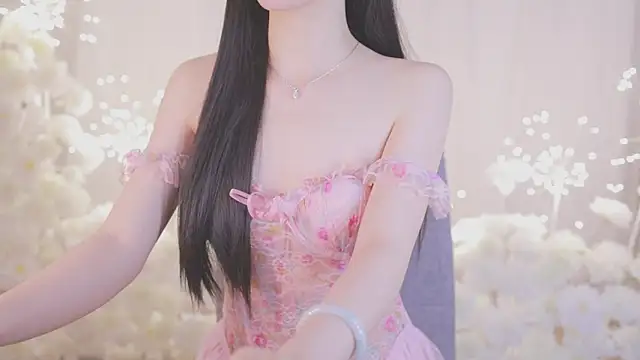 sinnn online show from March 8, 1:26 pm