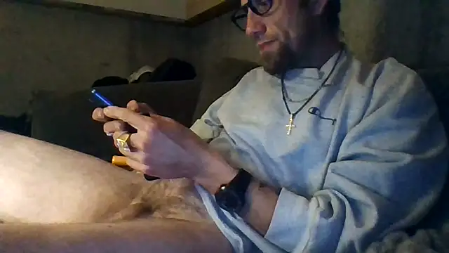 Snapshot of terry2big4u24 chatting on November 1, 7:49 pm terry2big4u24 online show from November 1, 7:49 pm