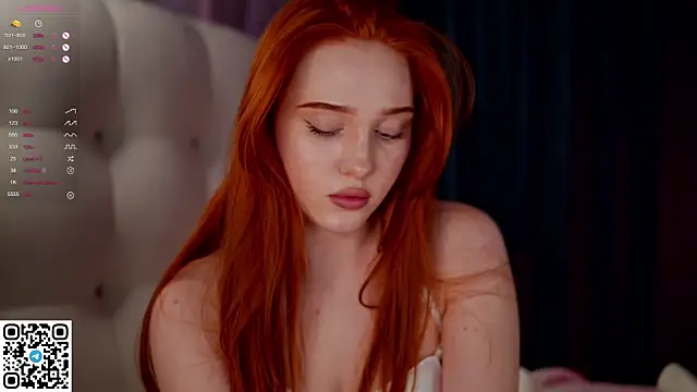 Snapshot of KleinGlif chatting on January 10, 9:02 am KleinGlif online show from January 10, 9:02 am