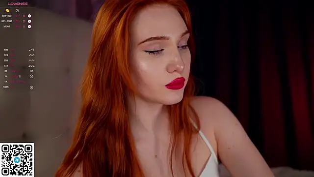 Snapshot of KleinGlif chatting on January 15, 9:13 am KleinGlif online show from January 15, 9:13 am