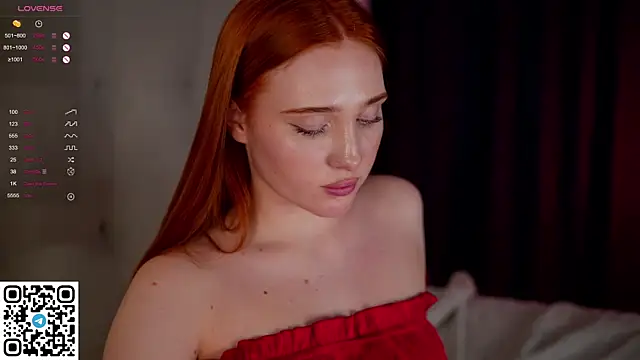 Snapshot of KleinGlif chatting on January 31, 2:17 pm KleinGlif online show from January 31, 2:17 pm