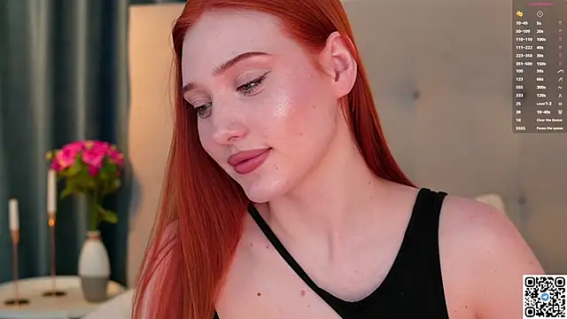 Snapshot of KleinGlif chatting on March 14, 9:14 am KleinGlif online show from March 14, 9:14 am