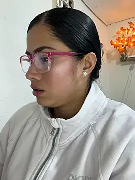 Sweet  Nurse1 online show from March 9, 7:40 pm