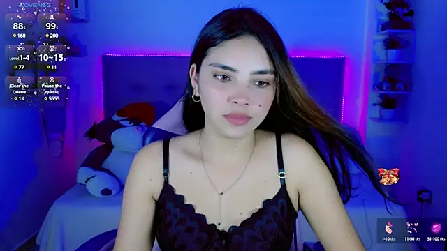 Kylie brokee online show from December 11, 9:12 pm