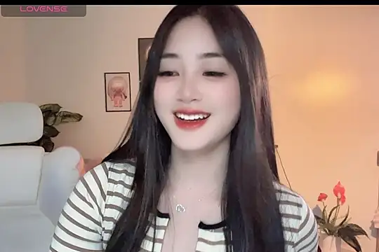  Aimy  online show from November 24, 6:29 pm