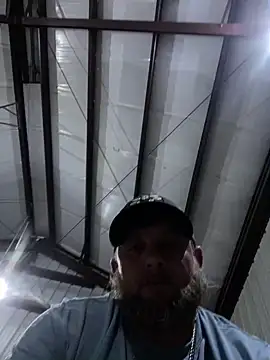 Snapshot of rocket8669 chatting on February 12, 5:57 am rocket8669 online show from February 12, 5:57 am