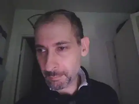 Snapshot of JohnFlask02 chatting on October 22, 12:49 pm JohnFlask02 online show from October 22, 12:49 pm