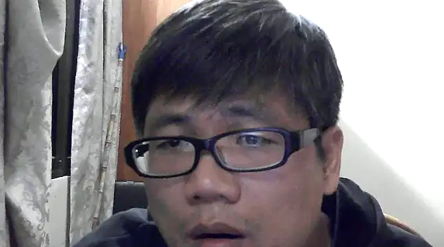 findagirlfriend online show from December 1, 7:36 pm