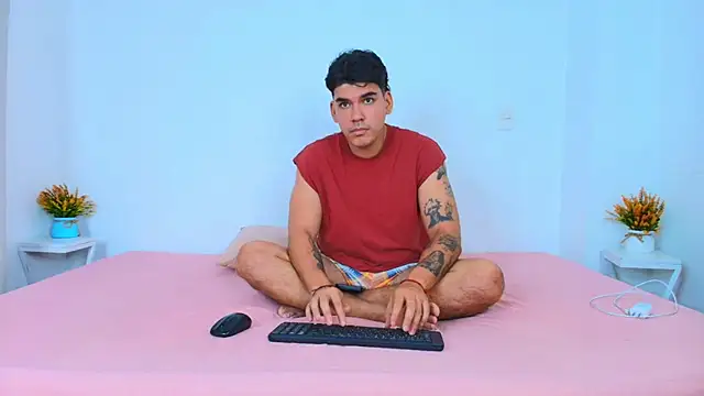 jade and jake  online show from July 15, 4:29 am