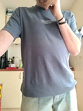 JulianJ50 online show from March 23, 1:26 pm