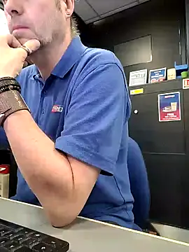 JulianJ50 online show from March 30, 7:09 am