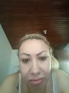 coral smitth online show from May 30, 7:11 pm