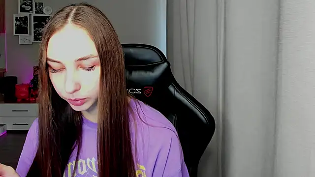 Sm0ly online show from May 27, 4:09 am