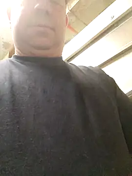 Snapshot of Policeman20742 chatting on September 18, 3:41 am Policeman20742 online show from September 18, 3:41 am