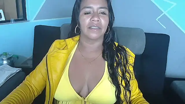 saggil23 online show from May 26, 4:08 am
