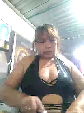 Snapshot of Kazsandraa chatting on January 17, 9:50 pm Kazsandraa online show from January 17, 9:50 pm