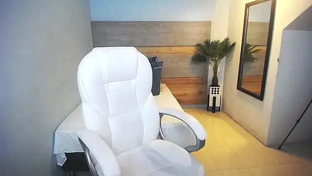 liseth fox online show from January 16, 1:58 am