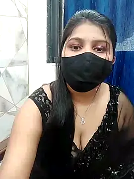 Snapshot of Hotty-simran chatting on February 17, 10:07 am Hotty-simran online show from February 17, 10:07 am
