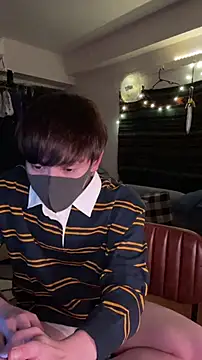 Snapshot of poketkuma chatting on November 12, 2:17 pm poketkuma online show from November 12, 2:17 pm