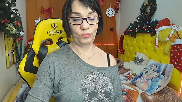 SandraHormas online show from January 18, 5:04 pm