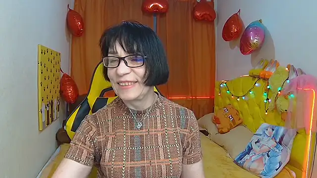 SandraHormas online show from March 17, 8:07 am