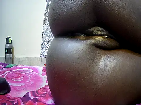 Snapshot of dadys_toy chatting on February 28, 8:53 am dadys toy online show from February 28, 8:53 am