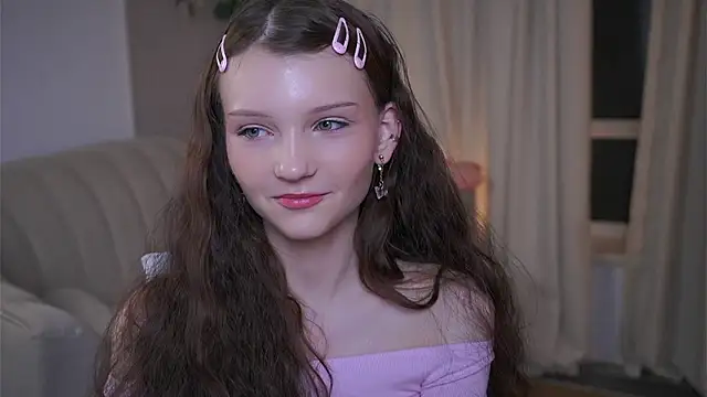 CindyGarrison online show from April 3, 11:58 pm