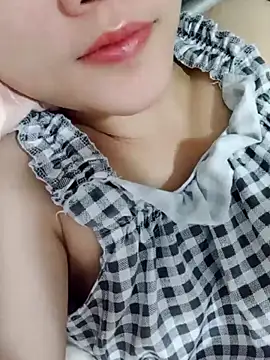 Snapshot of Sexyass13 chatting on October 8, 5:54 pm Sexyass13 online show from October 8, 5:54 pm