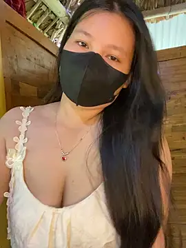 Snapshot of Sexyass13 chatting on May 8, 2:50 am Sexyass13 online show from May 8, 2:50 am