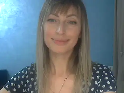 EffectMaya online show from March 3, 4:35 pm