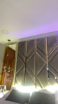 Snapshot of Emma-Conti chatting on March 5, 3:40 pm Emma-Conti online show from March 5, 3:40 pm