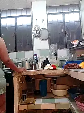 Snapshot of sorbetico_perverse chatting on March 14, 11:12 am sorbetico perverse online show from March 14, 11:12 am