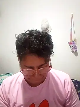 Snapshot of sorbetico_perverse chatting on November 5, 9:48 pm sorbetico perverse online show from November 5, 9:48 pm