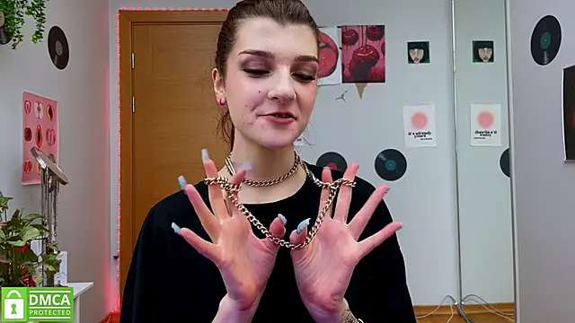 Snapshot of Bunny_ShyGirl chatting on January 23, 11:37 am Bunny ShyGirl online show from January 23, 11:37 am