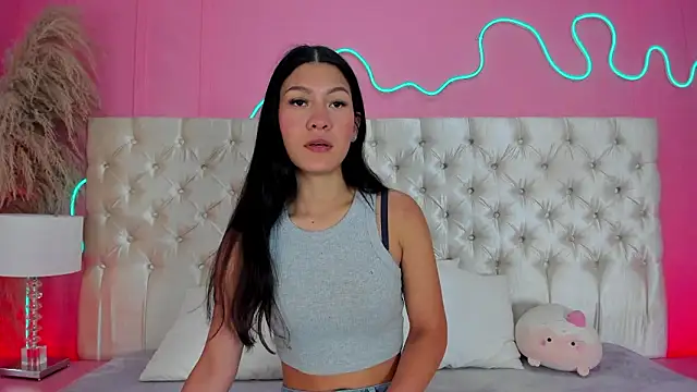 Julieta Cortes   online show from March 20, 12:21 pm