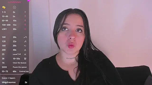 Snapshot of Sabrina_Lennox chatting on October 12, 4:33 am Sabrina Lennox online show from October 12, 4:33 am