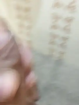 Snapshot of carvalhesco chatting on March 3, 1:12 am carvalhesco online show from March 3, 1:12 am