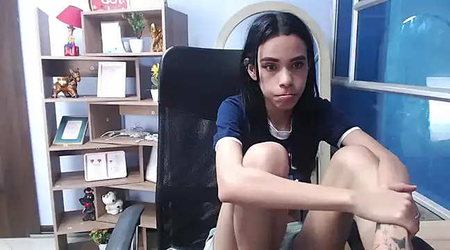 Jasmin Skinny online show from January 4, 8:06 am