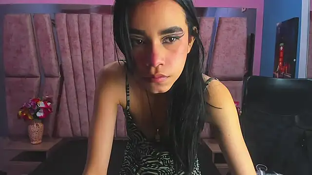 Jasmin Skinny online show from February 16, 2:42 am