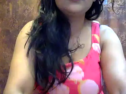 Snapshot of HaaniKaur chatting on March 8, 7:49 am HaaniKaur online show from March 8, 7:49 am