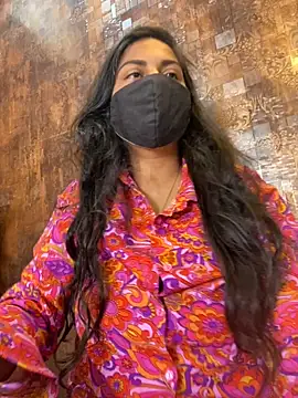 Snapshot of HaaniKaur chatting on October 31, 7:53 am HaaniKaur online show from October 31, 7:53 am