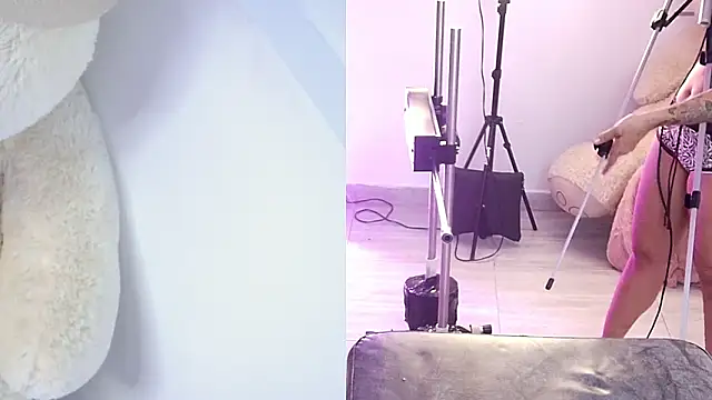 sara smith45 online show from March 22, 7:50 pm