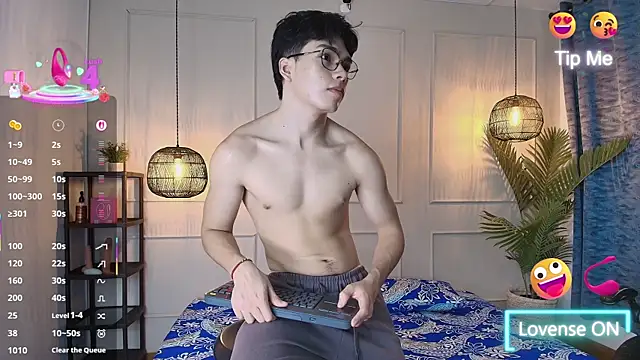 luandy online show from April 10, 11:48 am